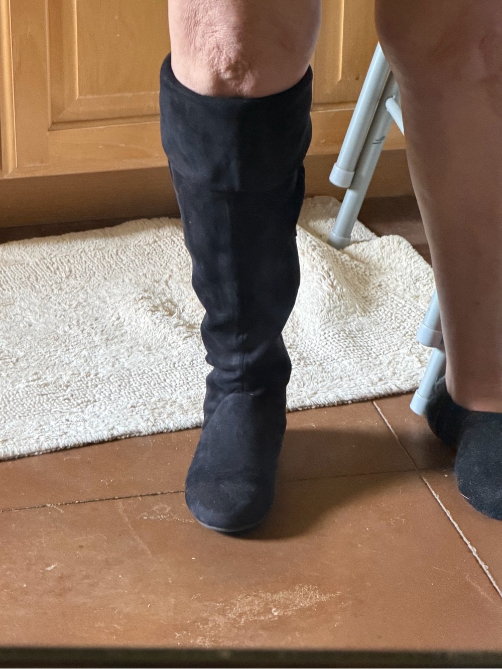 Women’s Over-the-Knee Black Suede Boots